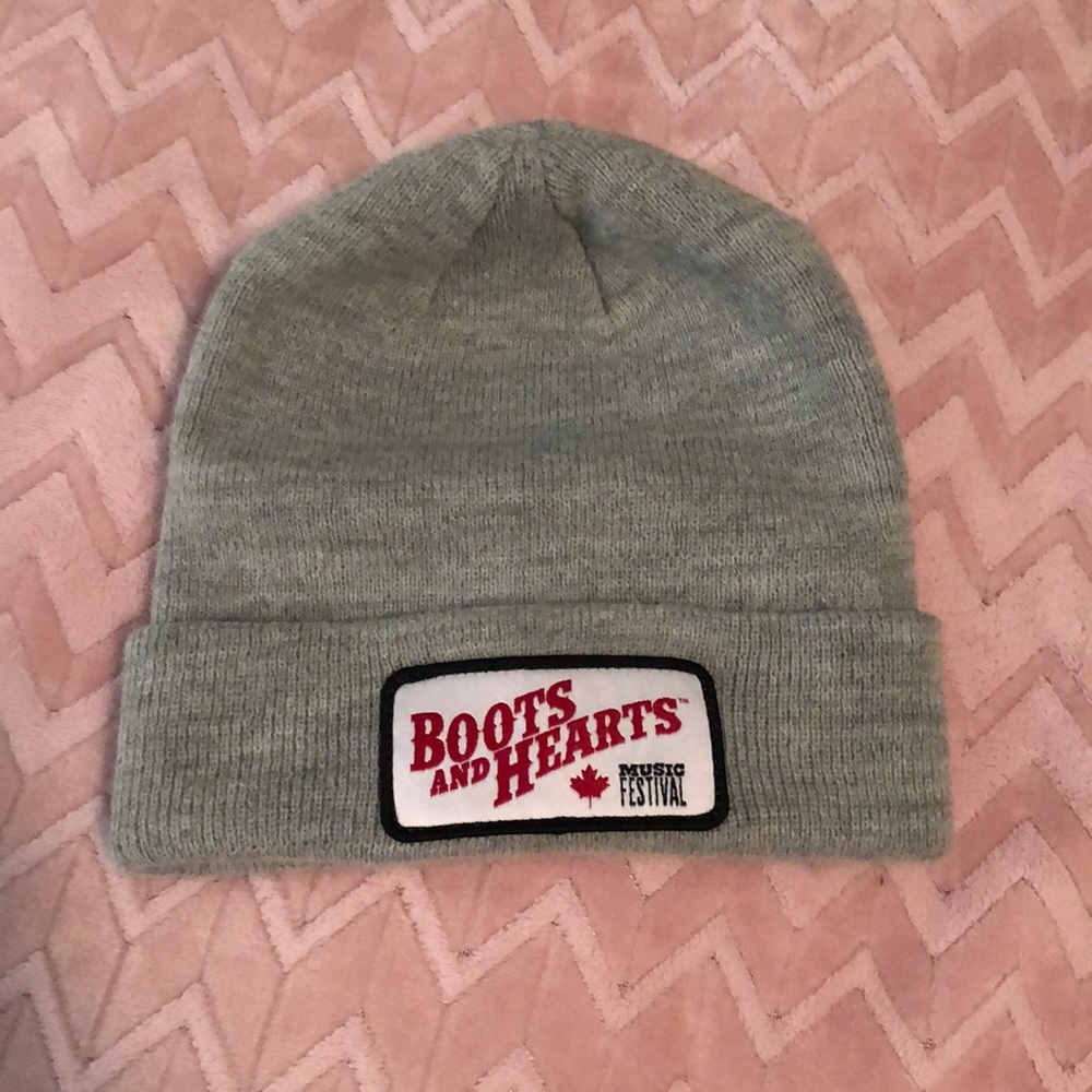 Boots and Hearts Toque